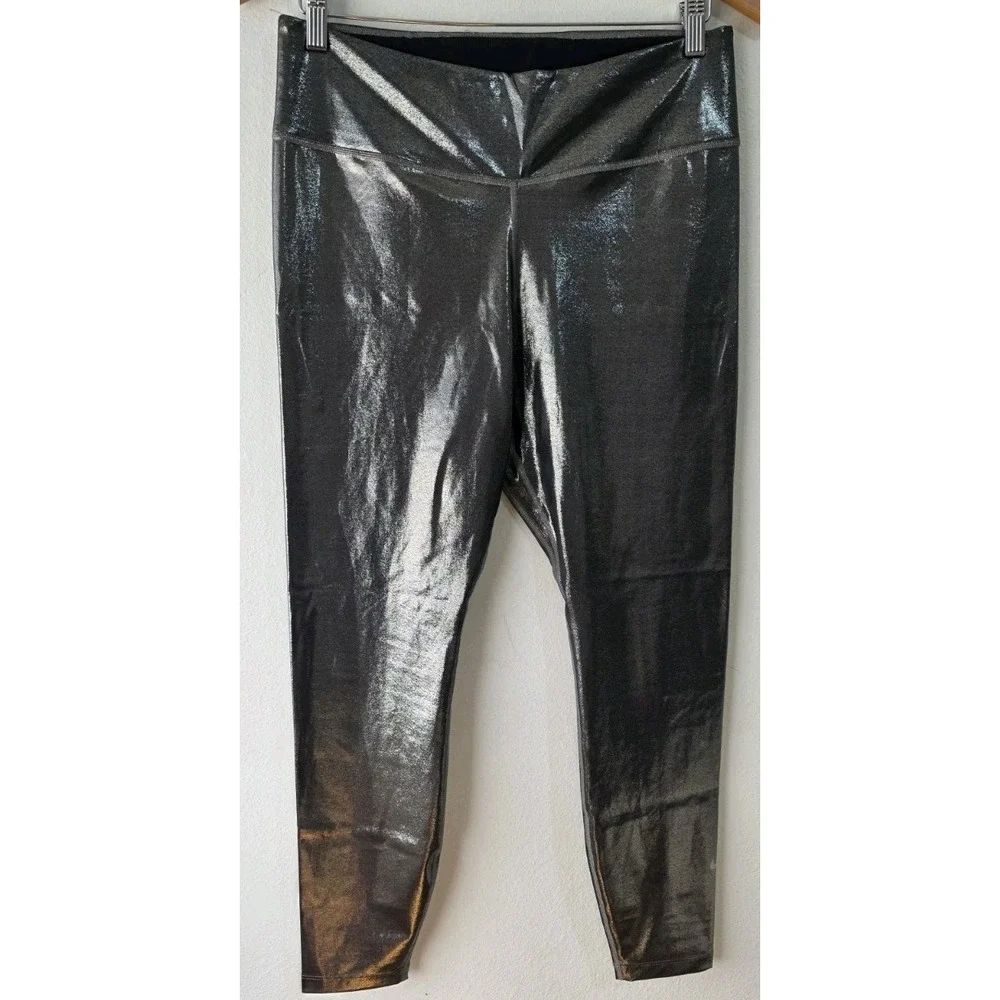 Nike Womens Sz L One Icon Clash Mid Rise 7/8 Shimmer Leggings Silver Yoga Run‎